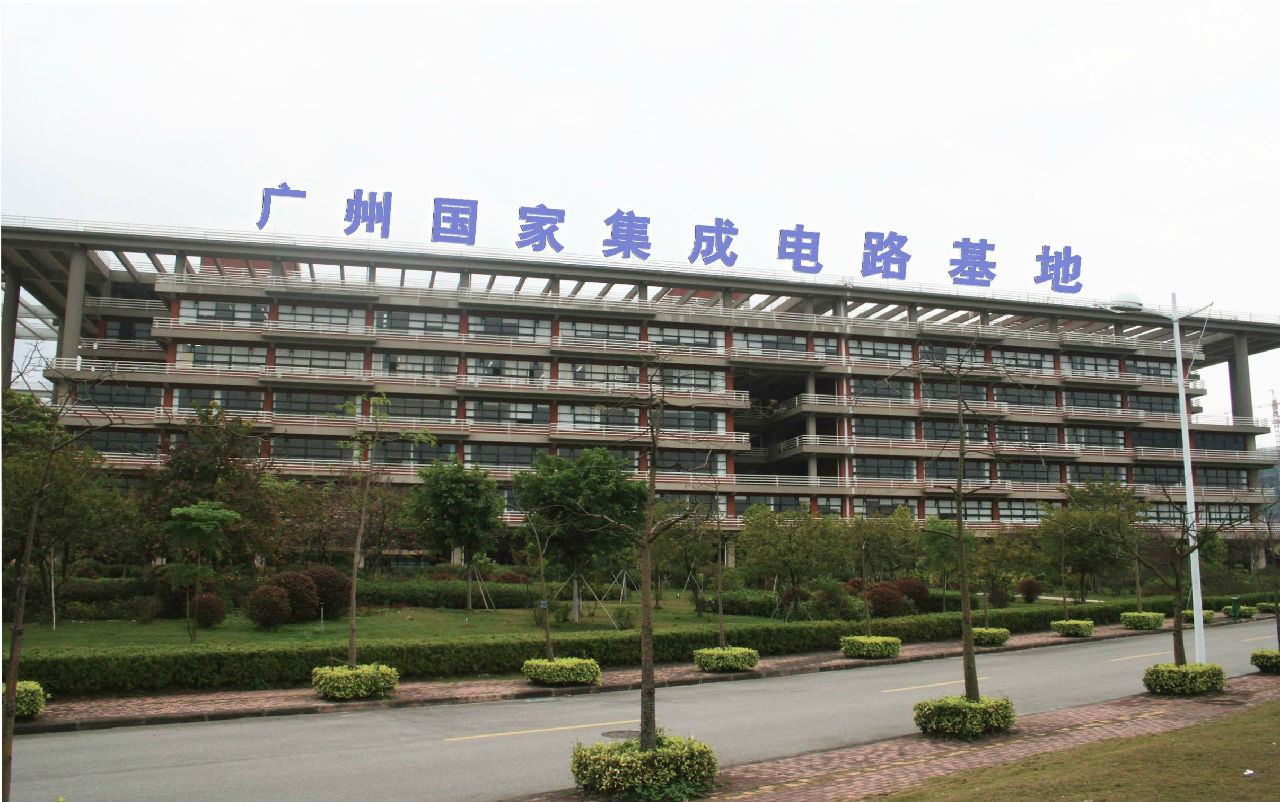 成都与广州服务器市场的策略对比插图