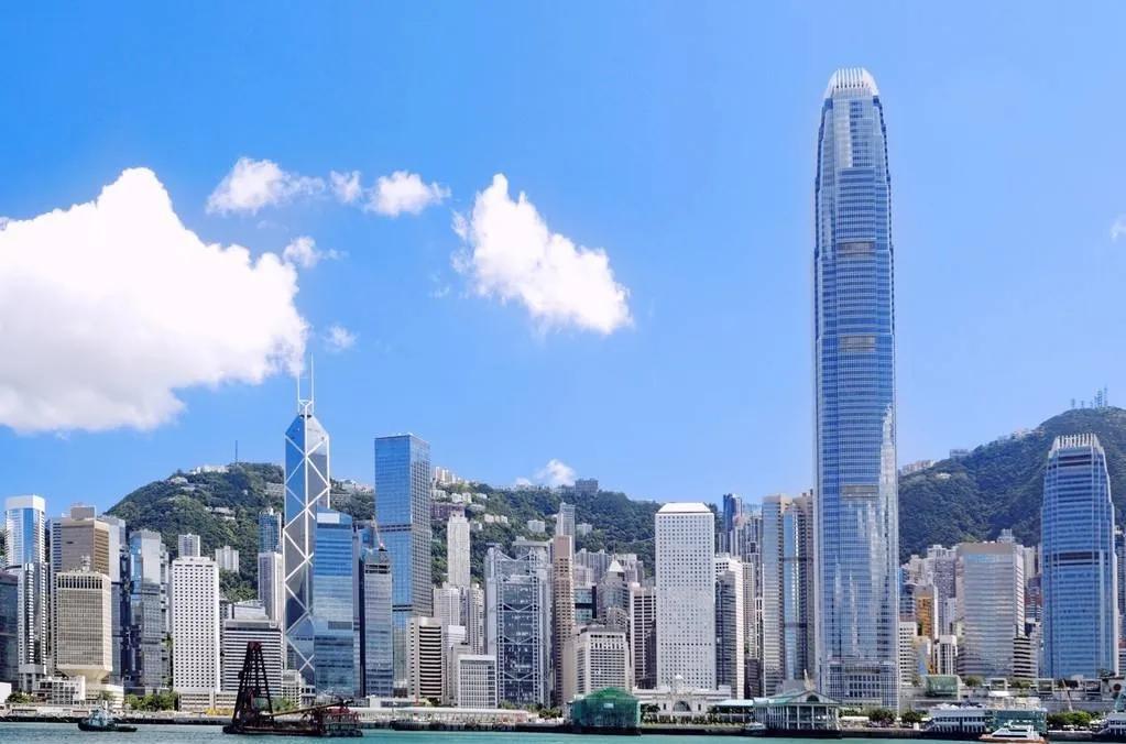 从个人到企业，如何有效利用香港的在线平台实现自我价值？插图