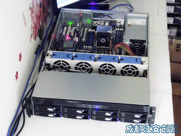深入探究2u和3u服务器的差异，了解性能与应用场景的对比插图