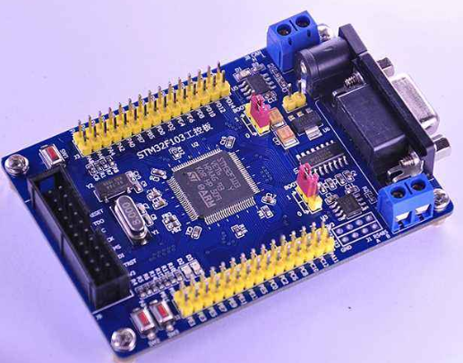 服务器租用全解析：类型、优势与选择策略 | 企业IT指南